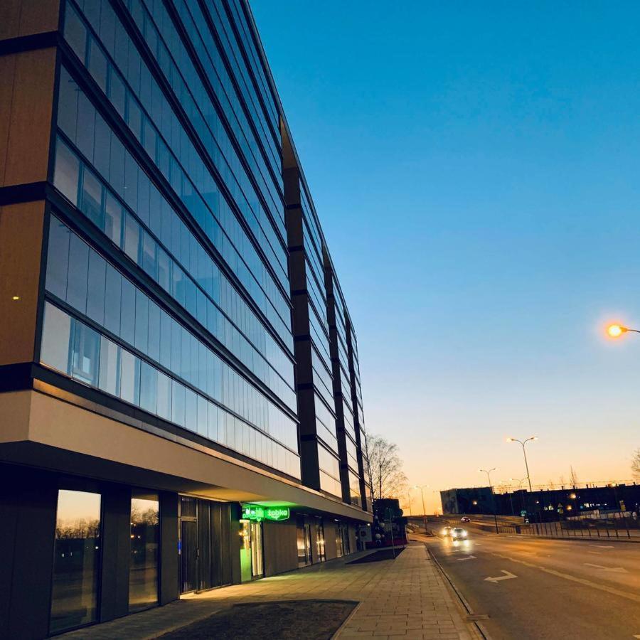 Warsaw Inside Business Centre Apartamento Exterior foto